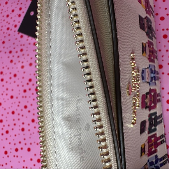 kate spade Oh What Fun! Nutcracker large slim cardholder NWT - Picture 10 of 10